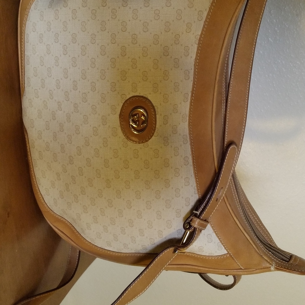 Authentic Gucci Monogram Leather Handbag - Picture 8 of 16